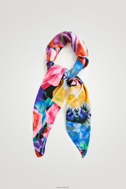 mujer accesorio 8H0V1415 fular con patchwork digital Desigual