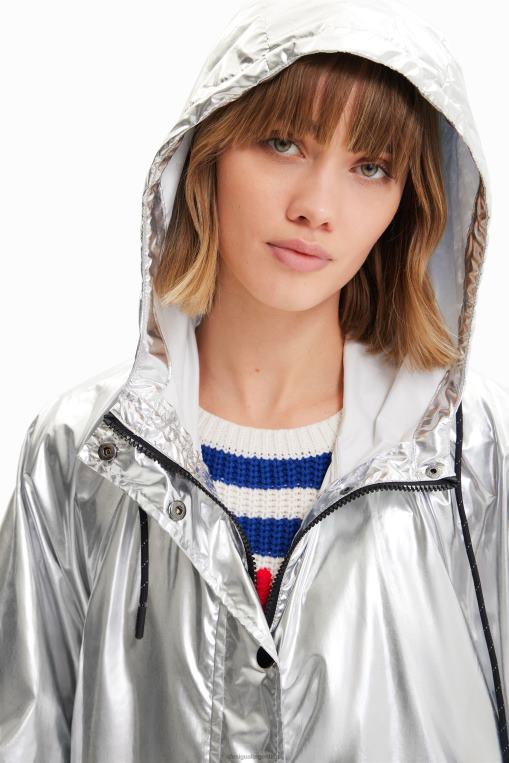 mujer accesorio 8H0V570 poncho de lluvia laminado metalizado Desigual