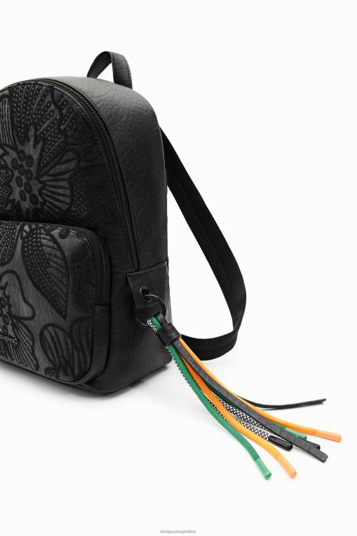 mujer accesorio 8H0V1282 mochila pequeña bordada Desigual