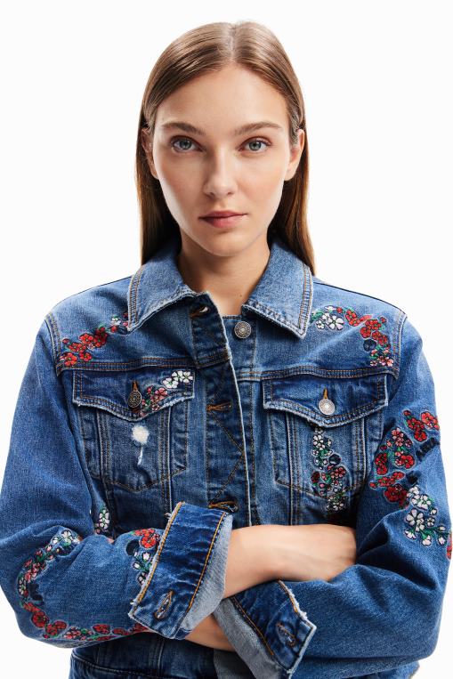 mujer ropa 8H0V211 chaqueta estilo camionero de mezclilla bordada Desigual